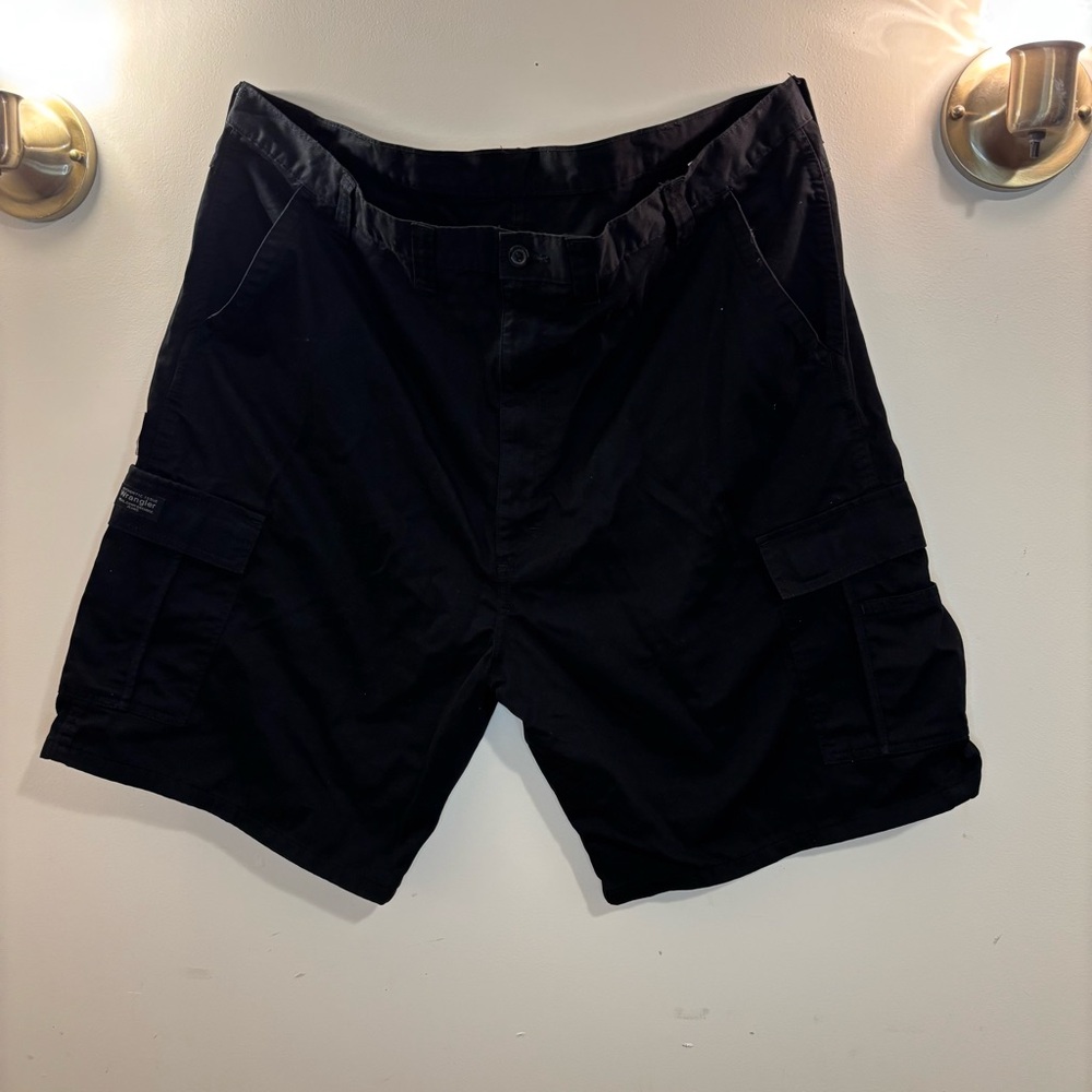 Wrangler Men's Dark Cargo Shorts Big and Tall Size 44